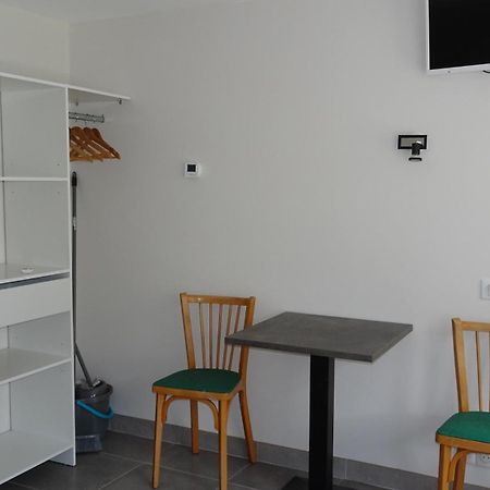 Studio Gites Au Pont De La Gineze Barjac  Екстер'єр фото